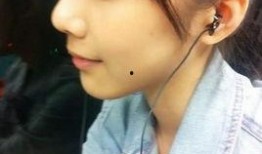 最新爆料大眼妹是谁,大眼妹真实身份曝光，网友热议！